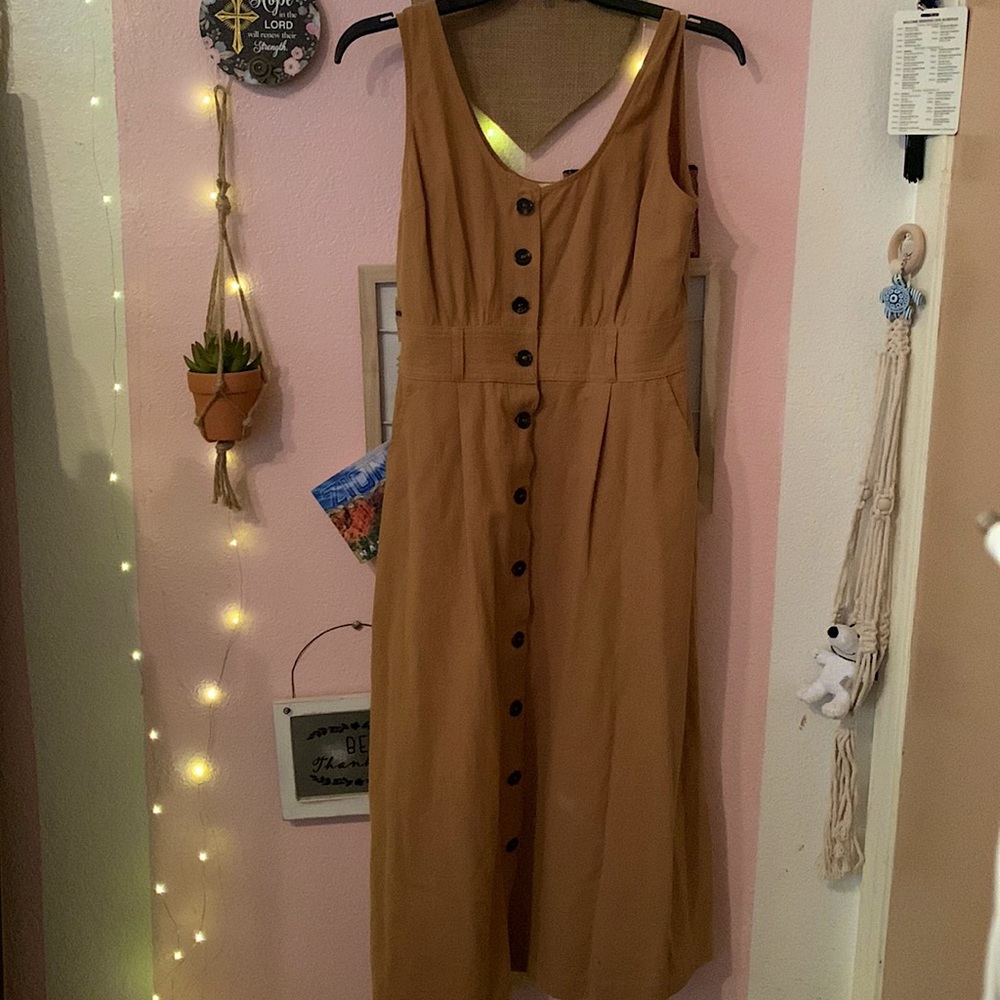 Midi Button Up Dress🌻